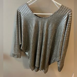 Kim & Cami dress top metallic